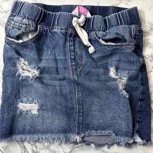 YMI ~ Kids ~ girls ~ denim skirt size M .